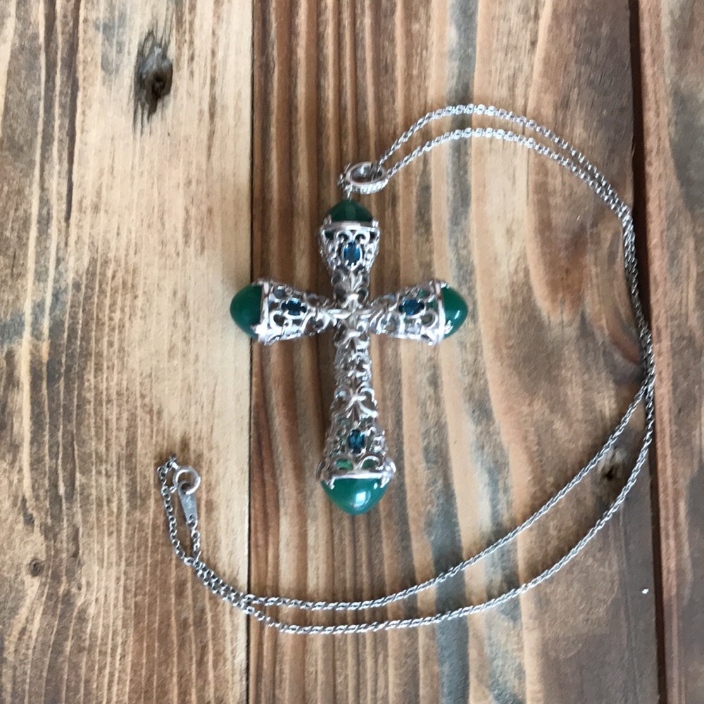 Ornate Sterling Cross Necklace with Green Onyx - Picture 4 of 5